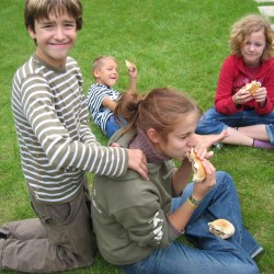 Anti-Stress - Toneelvereniging Plankenkoorts 